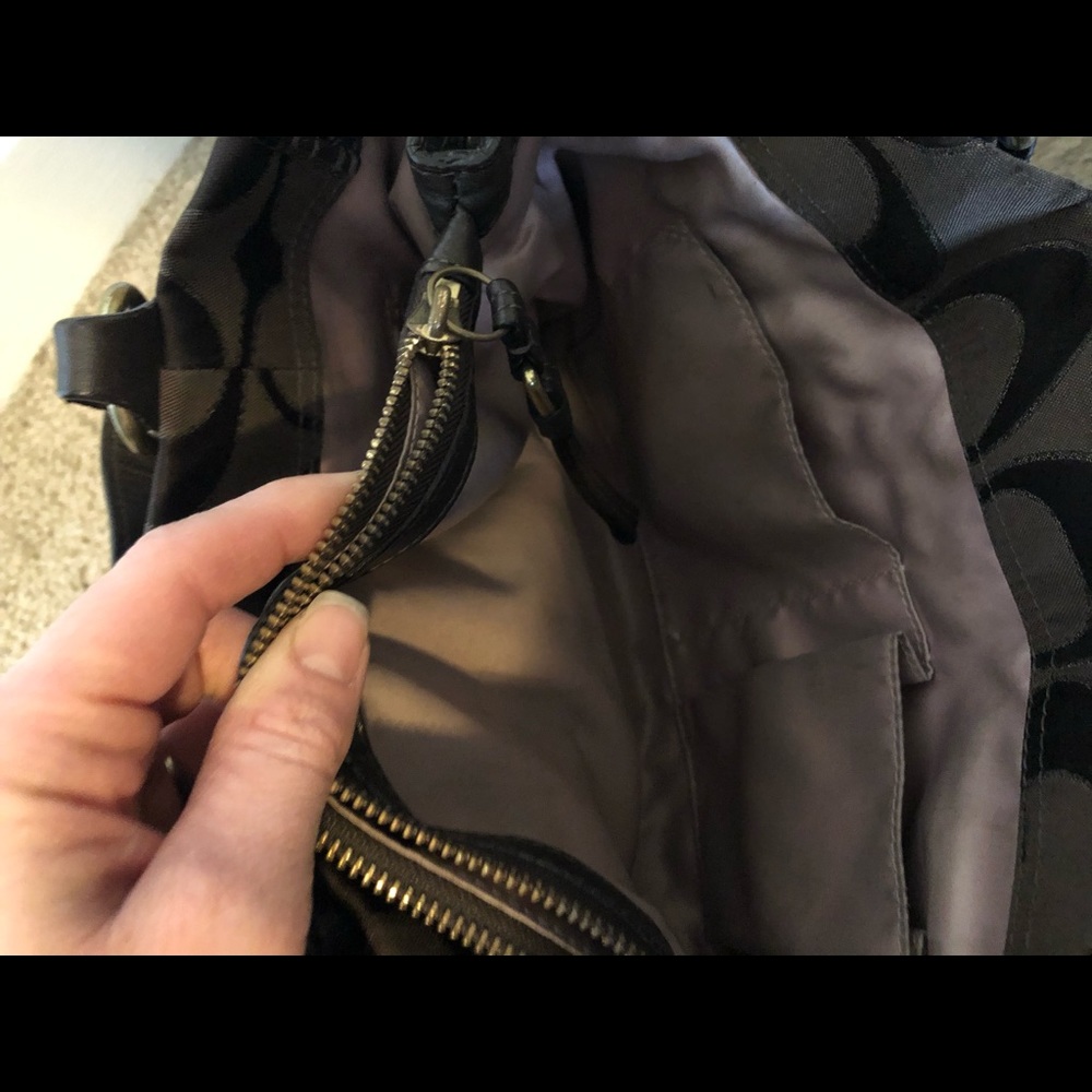 Coach bag - Picture 2 of 3